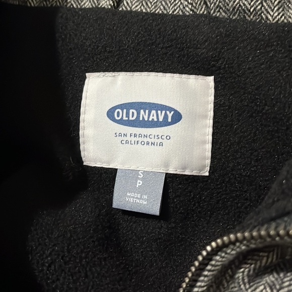 Old Navy Vest - Picture 4 of 4